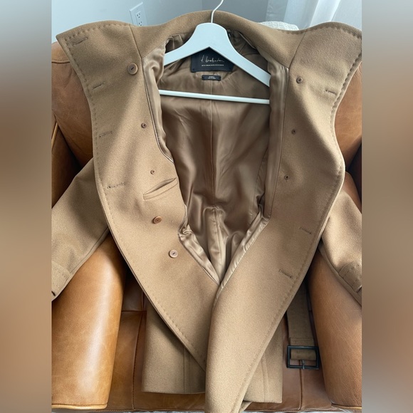 ARITZIA BABATON Double Breasted Virgin Wool & Cashmere Coat - Picture 3 of 5